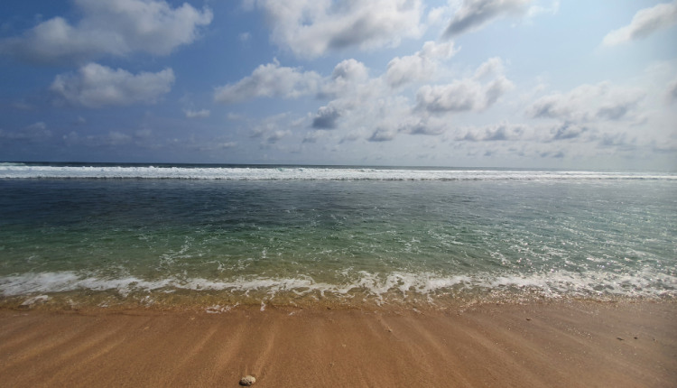 Spot Foto Incaran di Pantai Indrayanti Jogja dan Tiket Masuk Terbaru