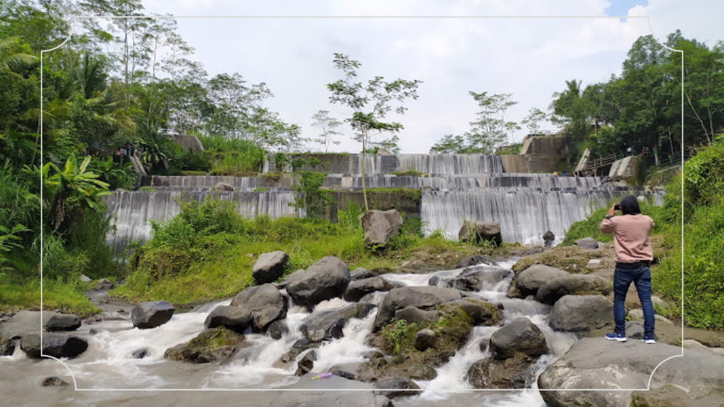 Keindahan Grojogan Watu Purbo - Tujuan Wisata Indonesia 6 Spot Foto Terbaik