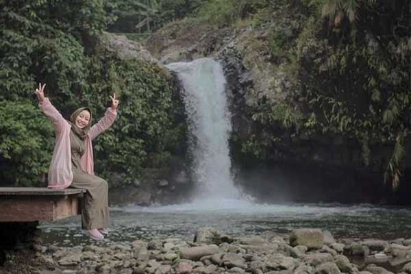 Spot Wisata Curug Bayan