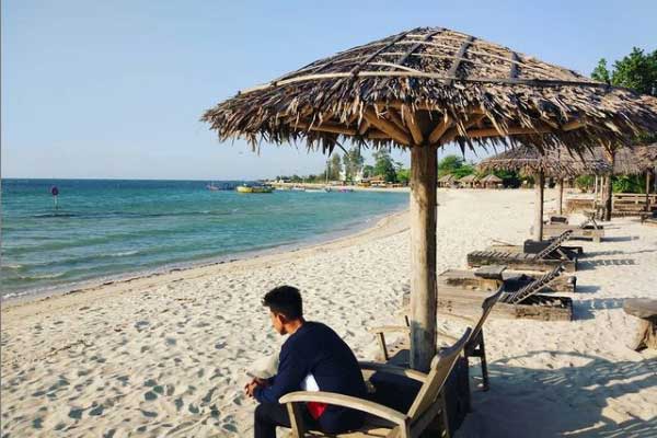Spot Wisata Pantai Bandengan