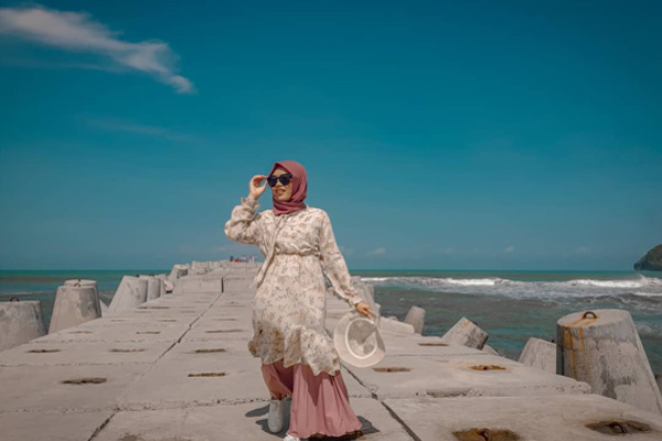 Spot Wisata Pantai Jetis