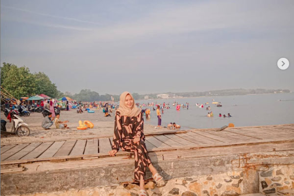 Pantai Teluk Awur Jepara 5 Spot Wisata Pantai Teluk Awur
