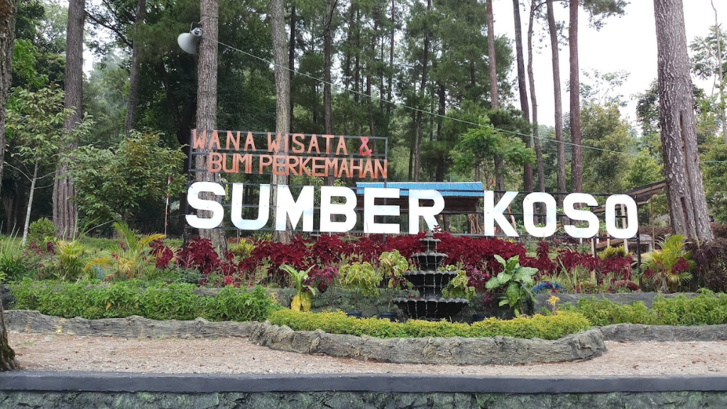 22 Tempat Wisata di Jawa Timur yang Tidak Boleh Dilewatkan! 16 Sumber Koso Ngawi