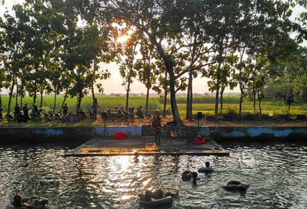 Tempat liburan di Jombang