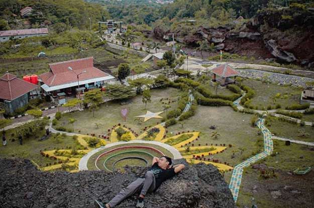 Tempat foto di kuningan