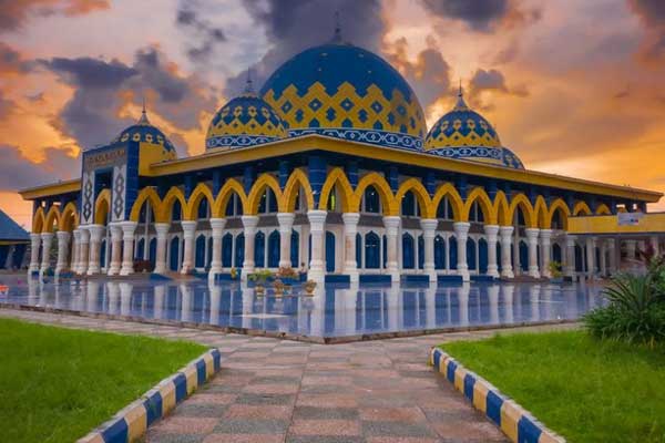 27 Tempat Wisata di Lubuk Linggau yang Populer 5 Taman Kurma Lubuk Linggau