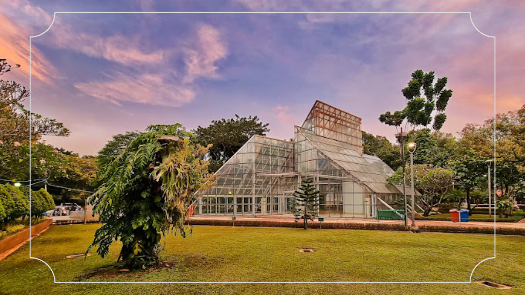 12 Tempat Indah di Jakarta: Menikmati Pesona Ibu Kota Indonesia 13 Taman Menteng