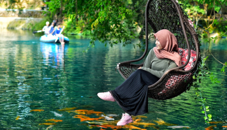 Telaga Biru Kuningan Rahasia Indahnya Jawa Barat