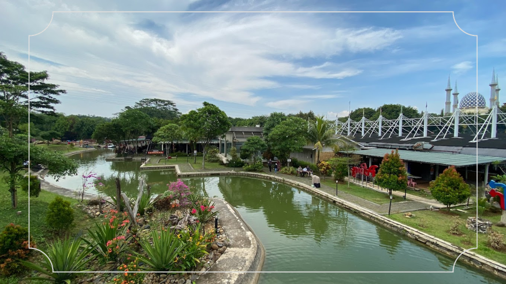Ecoart Park Sentul City - Tempat Wisata Ramah Lingkungan yang Harus Dikunjungi 2 Tentang Ecoart Park Sentul City