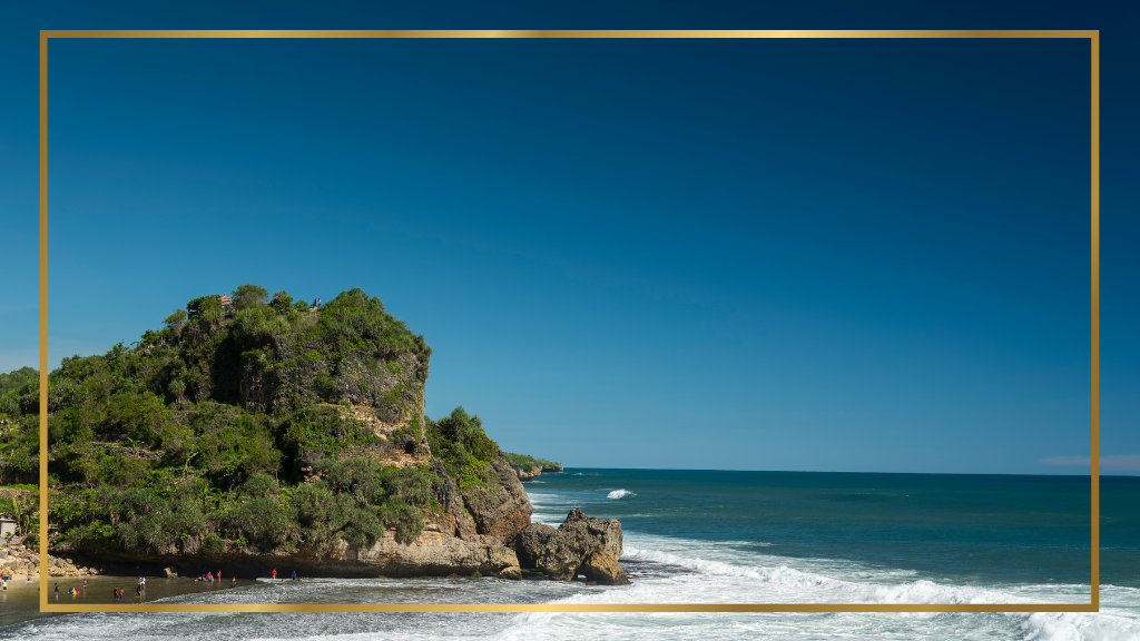 Tentang Pantai Nguyahan
