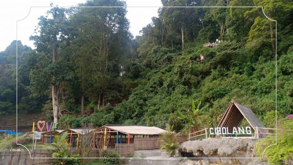 Tentang Pemandian Air Panas Cibolang