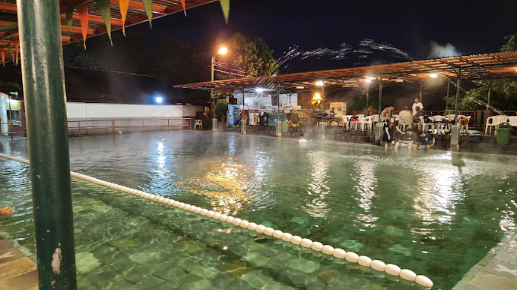 Sari Ater Hot Spring Water: Pengalaman Relaksasi Terbaik di Alam Pegunungan