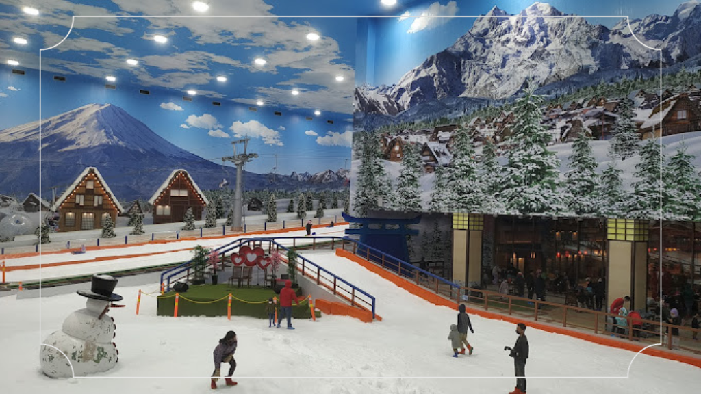 Trans Snow World Bintaro: Jam Buka, Harga Tiket Masuk & Daya Tarik 2 Tentang Trans Snow World Bintaro