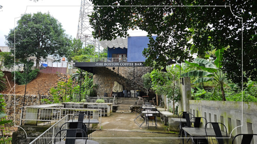 Cafe Live Music Semarang, Tempat Nongkrong Asik untuk Pecinta Musik 5 The Boston Coffee Bar