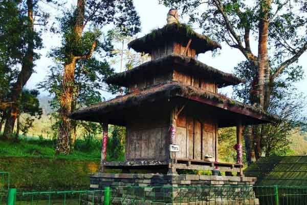 Tips Berkunjung Candi Kethek
