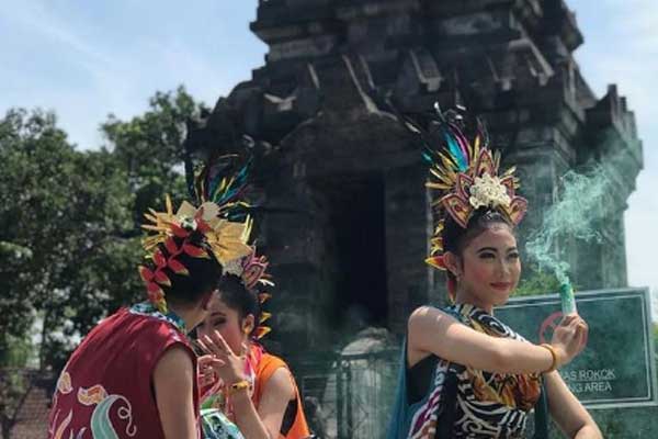 Candi Pawon Magelang 6 Tips Berjunjung Candi Pawon