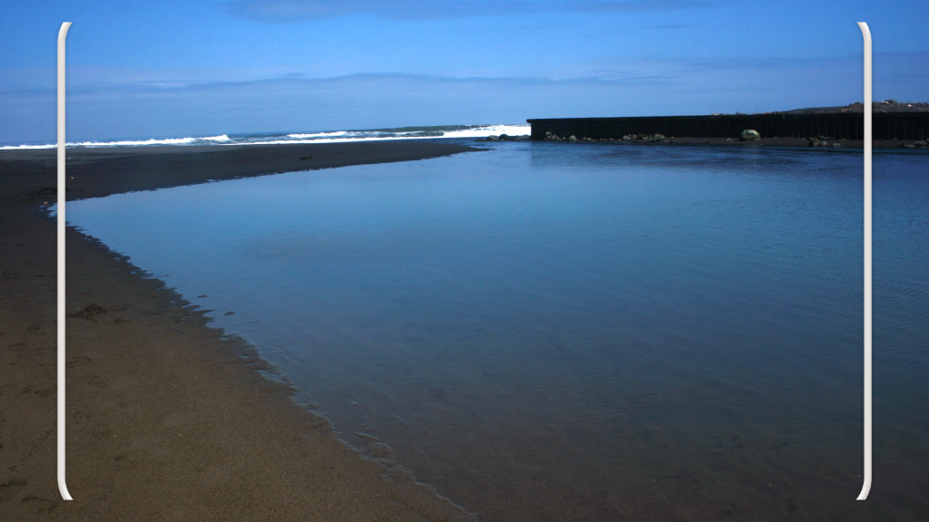 Tips Berkunjung ke Pantai Bugel