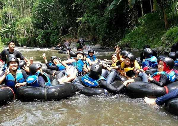 Tips Wisata Tubing Adventure Lumajang 5 Tips Rafting di Tubing Adventure Lumajang