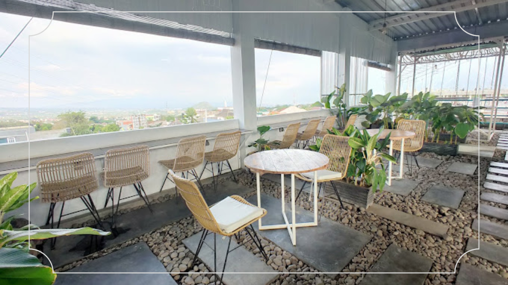 15 Rekomendasi Cafe di Batu Malang untuk Berkumpul dan Bersantai 6 Tropical Vibes Cafe