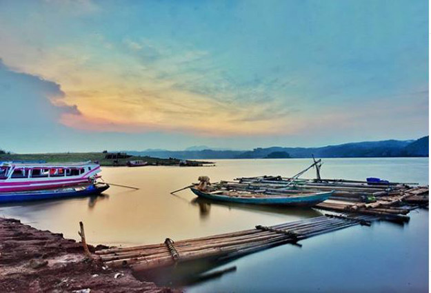 wisata terbaru di Purwakarta