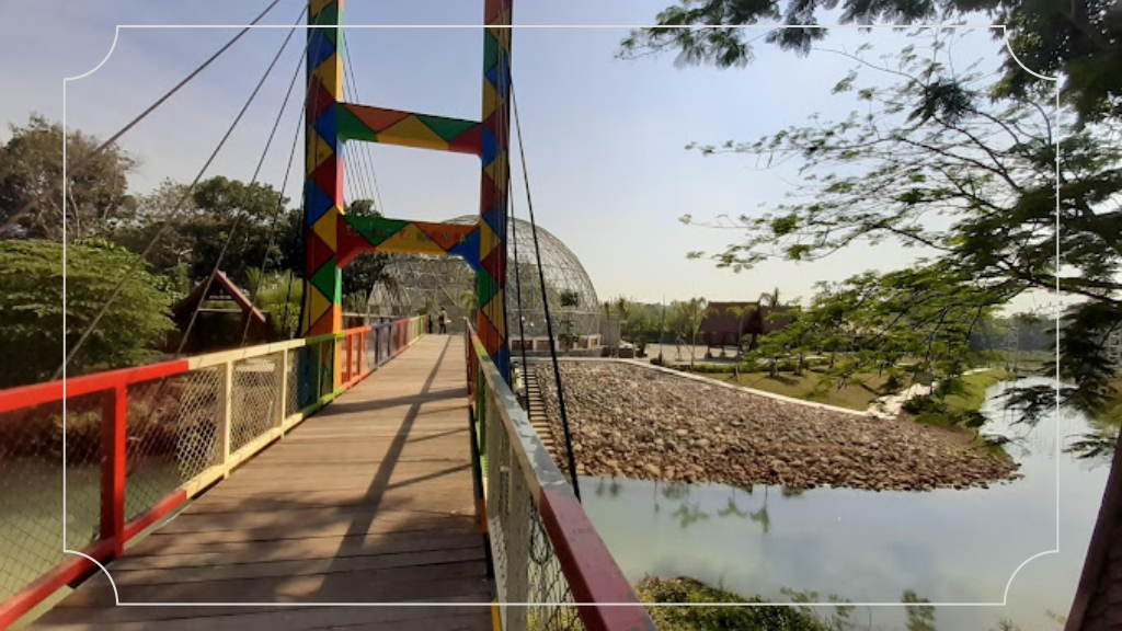 Wisata Terbaik di Jawa Timur: Keindahan Alam yang Tidak Terlupakan 8 Wana Dander Bojonegoro