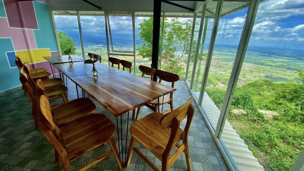 Watu Langit Jogja Coffee and Resto