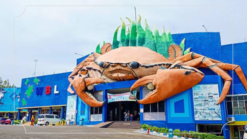 20 Destinasi Wisata Jawa Timur yang Populer dan Tempat Tersembunyi 7 Wisata Bahari Lamongan (WBL)