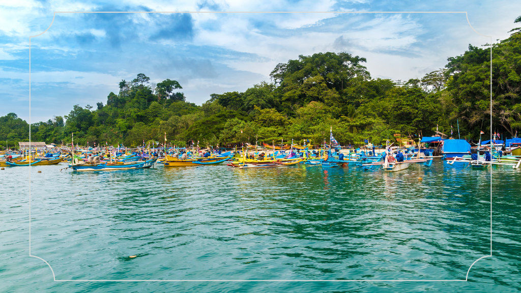 Wisata Bahari Pantai Sendang Biru