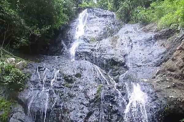 27 Tempat Wisata di Lubuk Linggau yang Populer 24 air terjun belalu