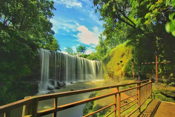 27 Tempat Wisata di Lubuk Linggau yang Populer 3 air terjun temam
