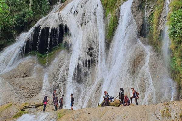 Curug Bibijilan Sukabumi 6 aktivitas yang bisa dilakukan curug bibijilan