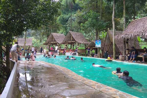 aktivitas yang bisa dilakukan telaga ciburial