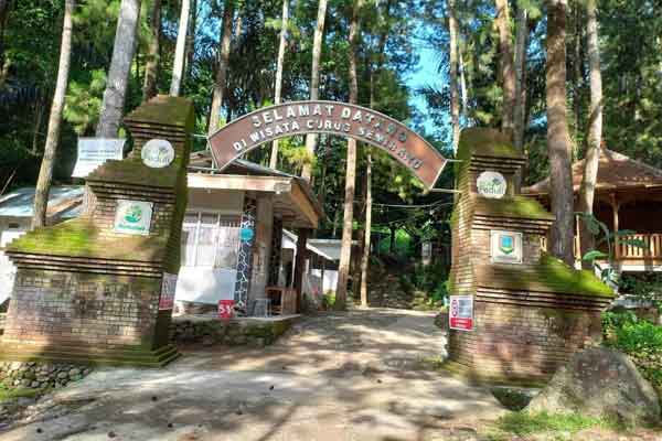 alamat dan rute lokasi Curug Semirang