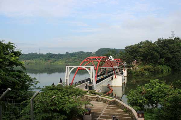 alamat dan rute lokasi Goa Kreo