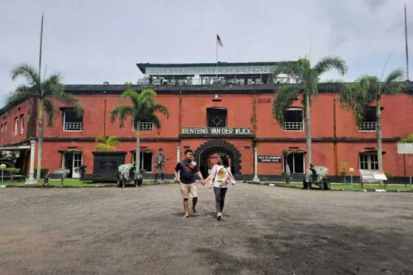 alamat dan rute lokasi benteng van der wijck