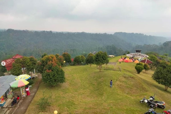 alamat dan rute lokasi bukit kembang arum