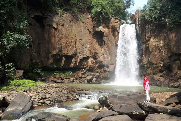 alamat dan rute lokasi curug gombong