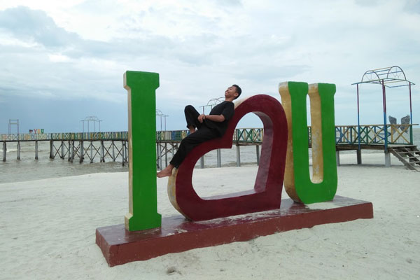 alamat dan rute lokasi pantai cemara kembar