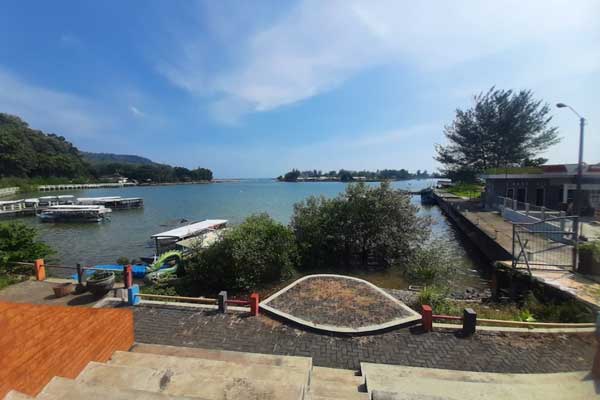 alamat dan rute lokasi pantai logending