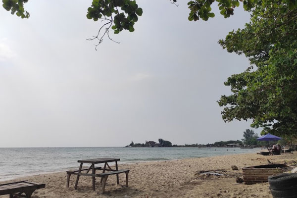 alamat dan rute lokasi pantai ombak mati