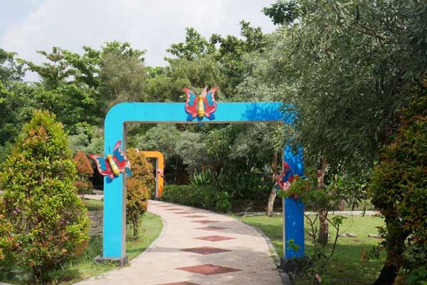 alamat dan rute lokasi taman lampion klaten