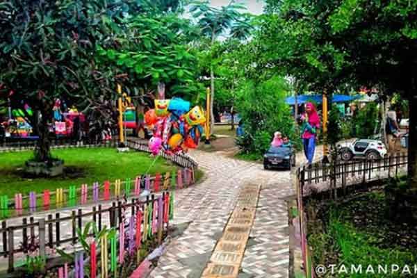 alamat dan rute lokasi taman pakujoyo