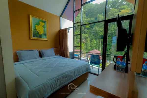 daya tarik kampung karuhun