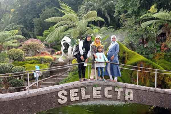 daya tarik selecta garden