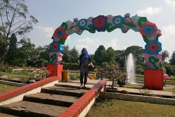 daya tarik taman wiladatika cibubur