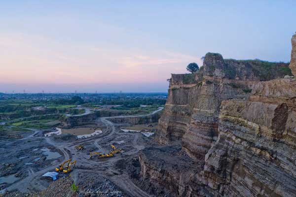 fasilitas brown canyon semarang