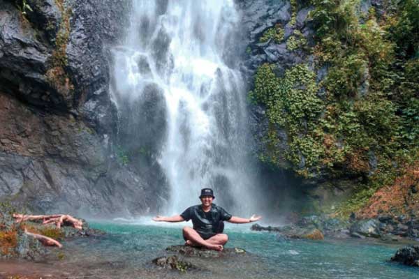 fasilitas curug silangit