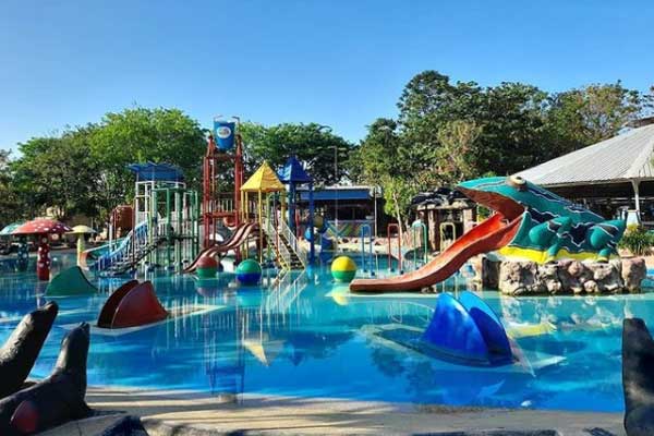 fasilitas juwana water fantasy