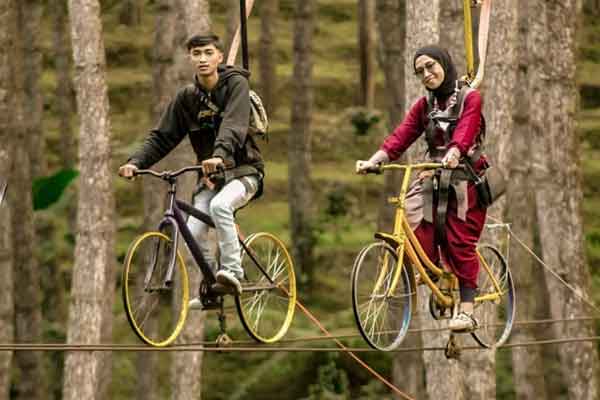 fasilitas kampung ciherang