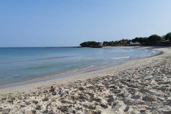 fasilitas pantai empu rancak